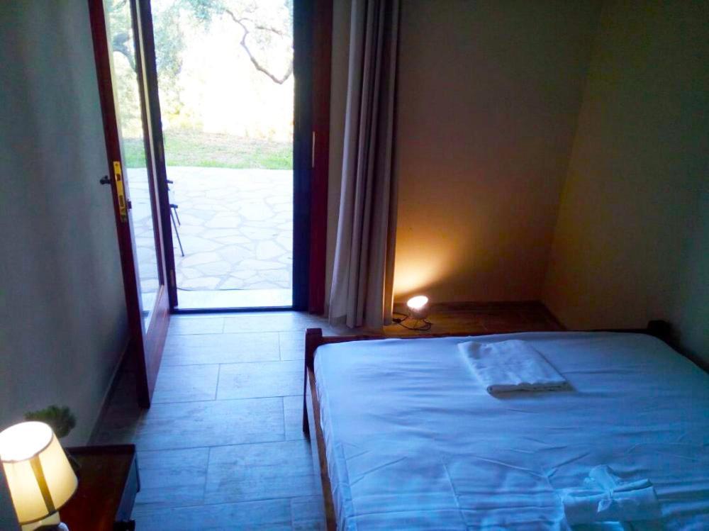 Villa Leonidas Greecefiloxenia Λεφόκαστρο Εξωτερικό φωτογραφία