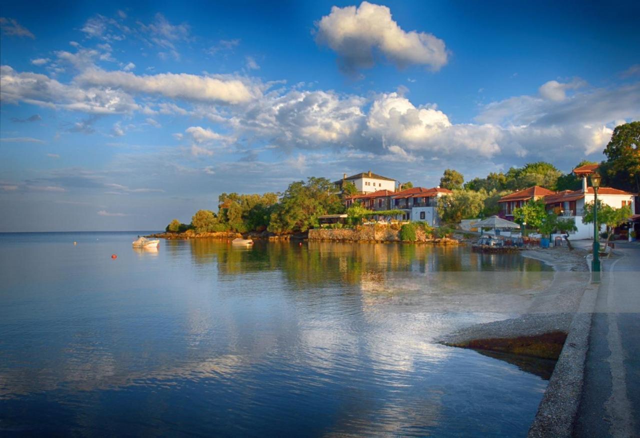Villa Leonidas Greecefiloxenia Λεφόκαστρο Εξωτερικό φωτογραφία